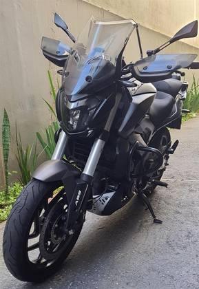 BAJAJ DOMINAR 400 